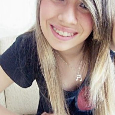 Bruna Rocha photo 26