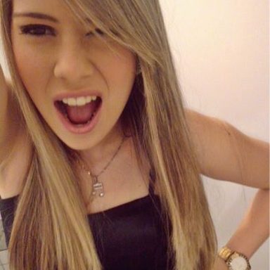 Bruna Rocha photo 13