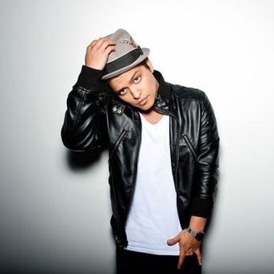 Bruno Mars photo 41