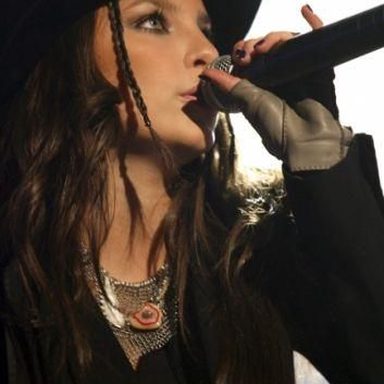 Belinda photo 99