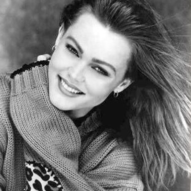 Belinda Carlisle photo 12
