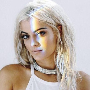 Bebe Rexha photo 14