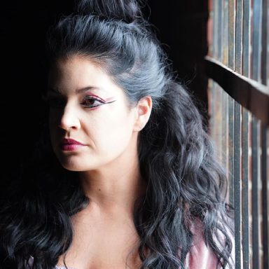 Beth Crowley photo 62