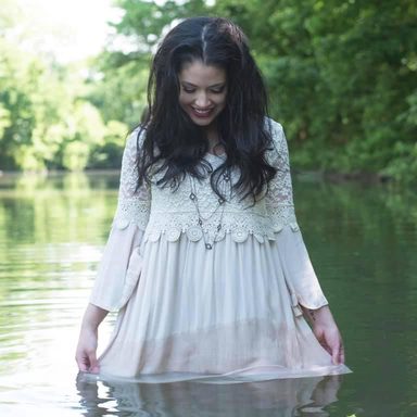 Beth Crowley photo 133