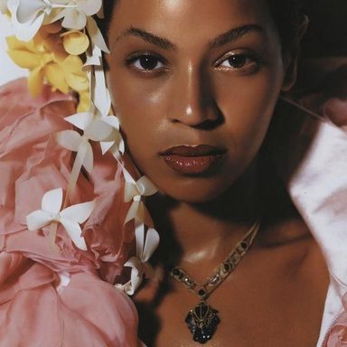 Beyoncé photo 999