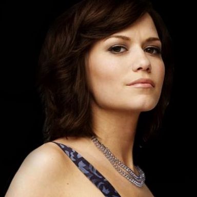 Bethany Joy Lenz photo 16