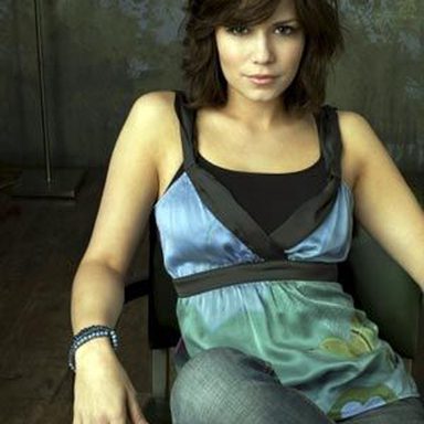 Bethany Joy Lenz photo 29