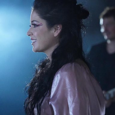 Beth Crowley photo 57