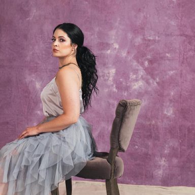 Beth Crowley photo 118