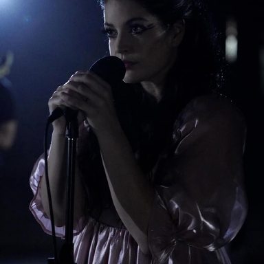 Beth Crowley photo 56