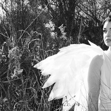 Beth Crowley photo 107