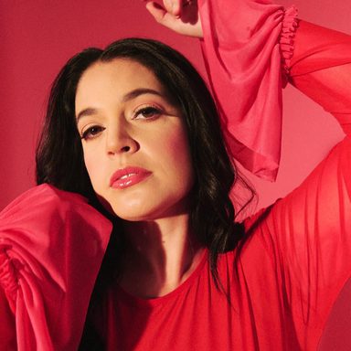 Beth Crowley photo 38