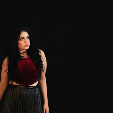 Beth Crowley photo 145