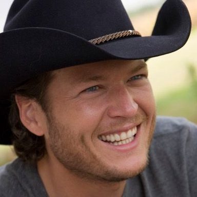 Blake Shelton photo 19