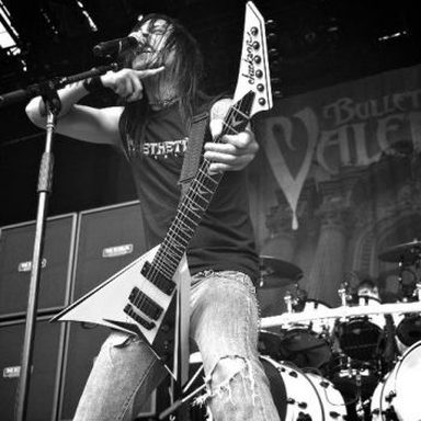 Bullet For My Valentine photo 16