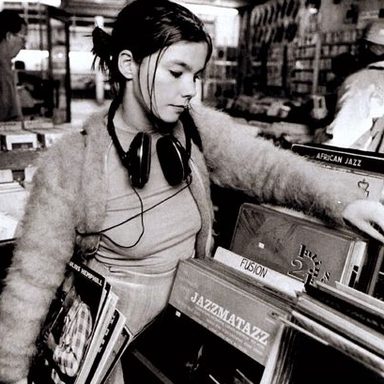 Björk photo 32