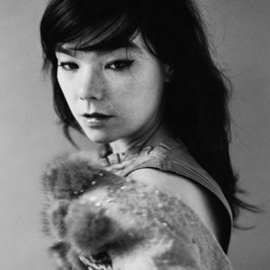 Björk photo 79