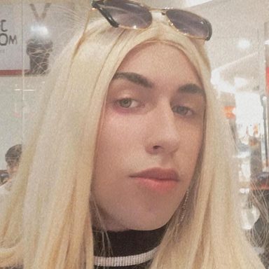 Cameron Carson photo 47