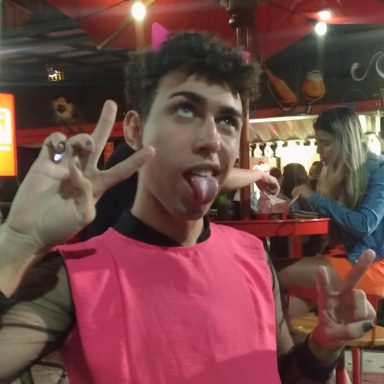 Cameron Carson photo 119