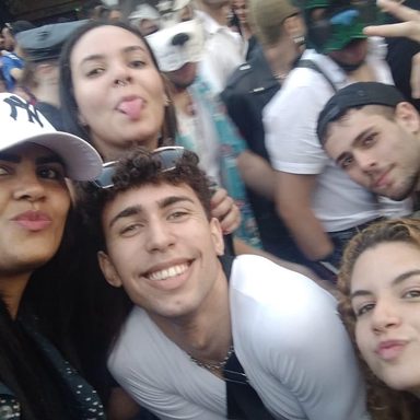 Cameron Carson photo 72