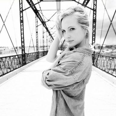 Candice Accola photo 29
