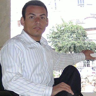 Cantor Josenaldo Martins