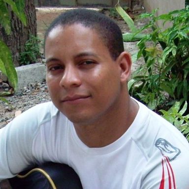 Cantor Edilton Santana