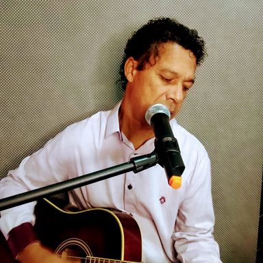 Cantor José Novaes
