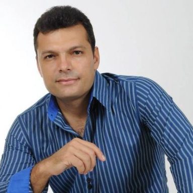 Cantor Marcelo Correia