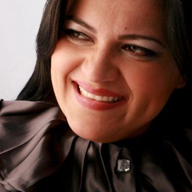 Cantora Anita Reis