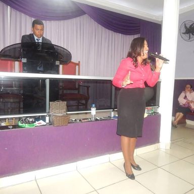 Cantora Gislaine Lilian photo 34