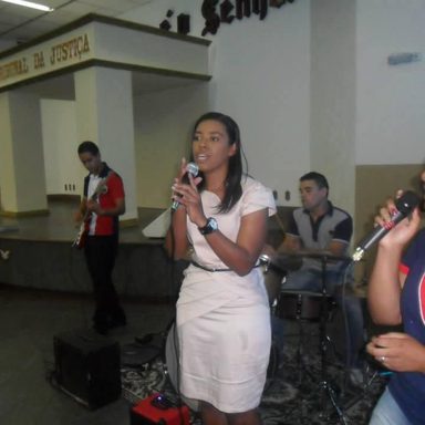 Cantora Gislaine Lilian photo 35