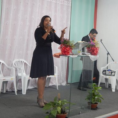 Cantora Gislaine Lilian photo 9