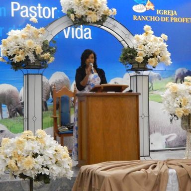 Cantora Gislaine Lilian photo 23