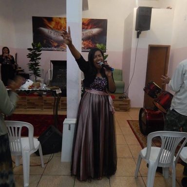 Cantora Gislaine Lilian photo 30