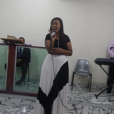 Cantora Gislaine Lilian photo 36