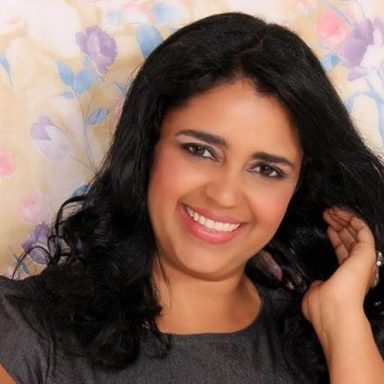 Cantora Suely Freitas