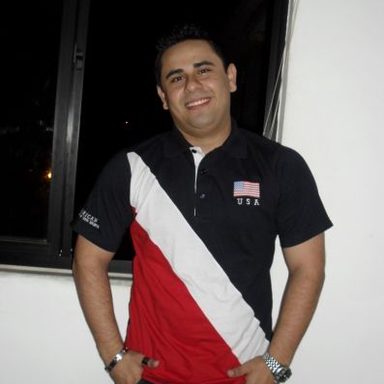 Carlinhos Boy & Forró do Desmantelo