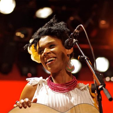 Carmen Souza