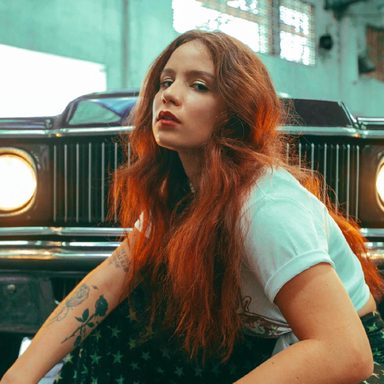 Carol Biazin photo 11