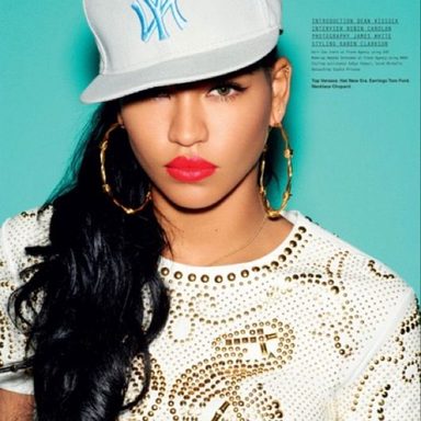 Cassie photo 11