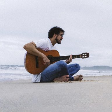 Cauê Castro