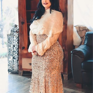 Célia Bueno photo 17