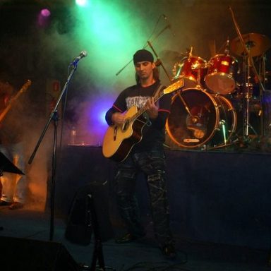 César Di