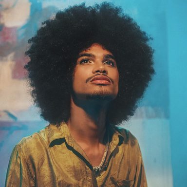 César Oficial