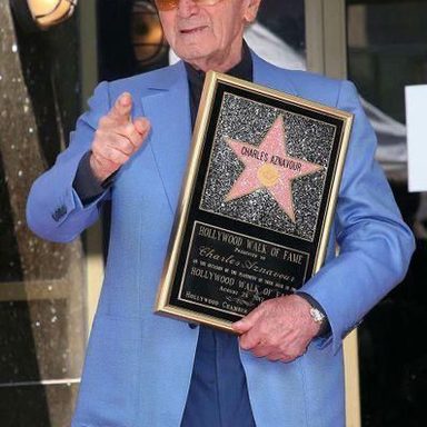 Charles Aznavour photo 30