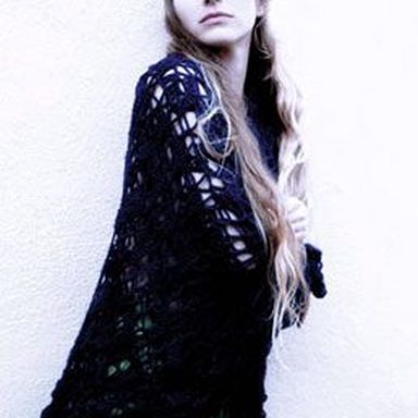 Charlotte Martin photo 10