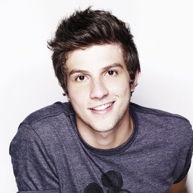 Chay Suede photo 29