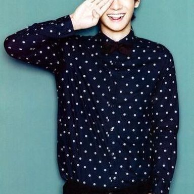 Chen (EXO)