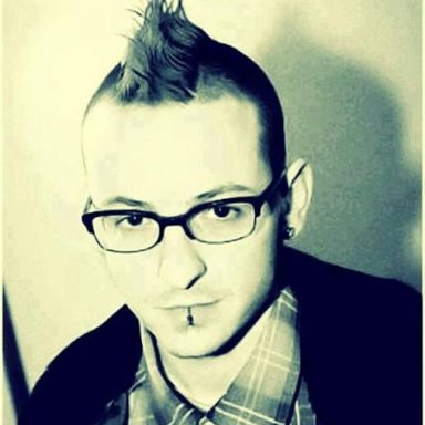 Chester Bennington